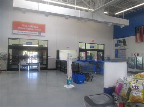 Walmart bennington - Produce Market at Bennington Supercenter Walmart Supercenter #2289 210 Northside Dr, Bennington, VT 05201. Open ...